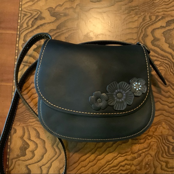 Coach Handbags - Coach Saddlebag